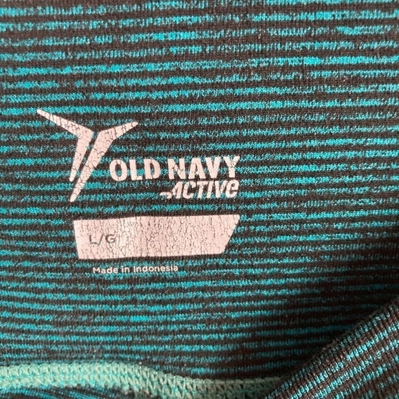 OLD NAVY ACTIVE CROPPED LEGGINGS SIZE LARGE - Picture 3 of 6